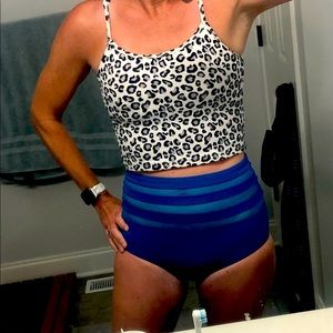 Kiava switchback crop swim TOP